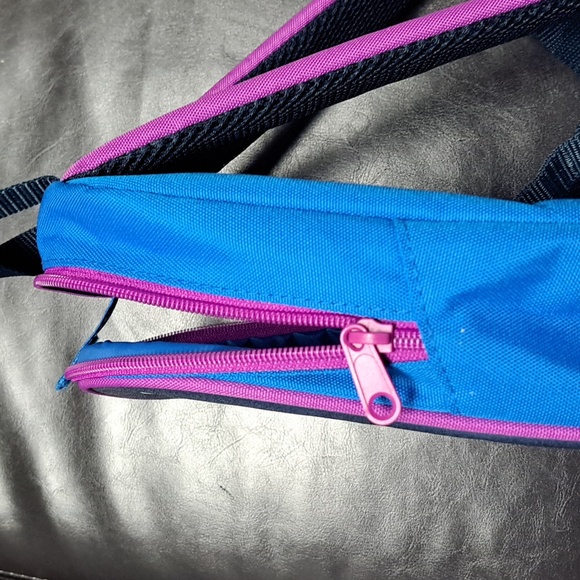 Disney Pixar Monsters University Leapfrog Youth Backpack Carrying Pack - Picture 7 of 9